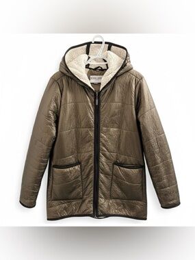 Nikki Jones | Metallic Gold Hooded Jacket with Sherpa Lining and Black Trim